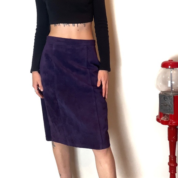 PURPLE SUEDE PENCIL SKIRT - Picture 1 of 6